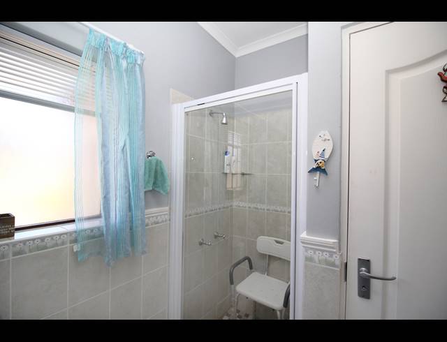 3 BEDROOM TOWNHOUSE FOR SALE IN ISLAND VIEW